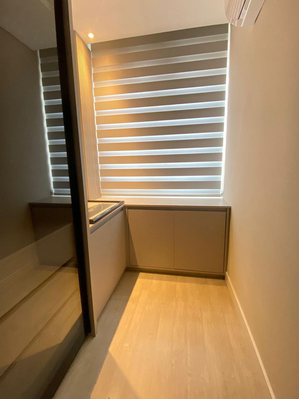 Double Vision Soft Blackout — luz quente